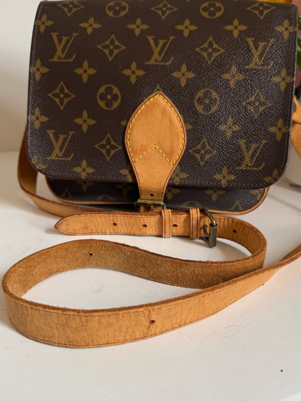 Louis Vuitton Cartouchiere MM  Monogram Crossbody Bag 🌟 - Picture 11 of 17